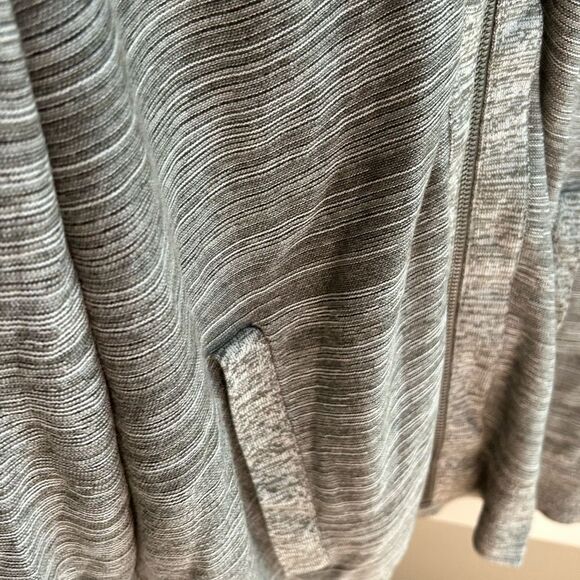 Banana Republic Heather Gray Knit Sweater XXL - Picture 10 of 11